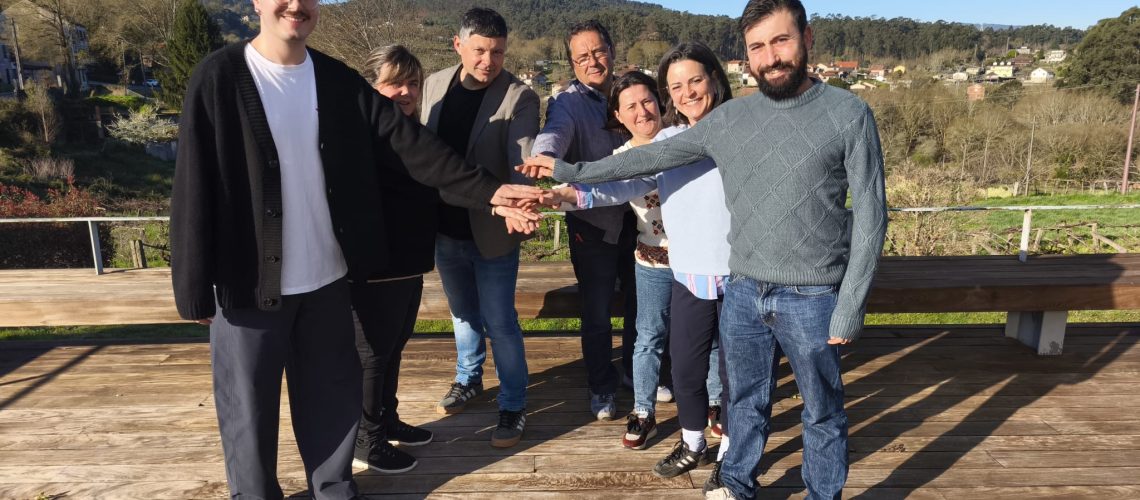 Gonzalo Outeiro, Rosana Martinez, Manu Lourenzo, Pablo Garrido , Charo Bouzón, Rosana Comesaña e Diego Moreira.