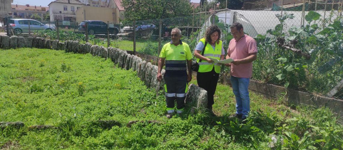 Pablo Garrido e empregados de Viaqua coñecendo Plan Ría Viva
