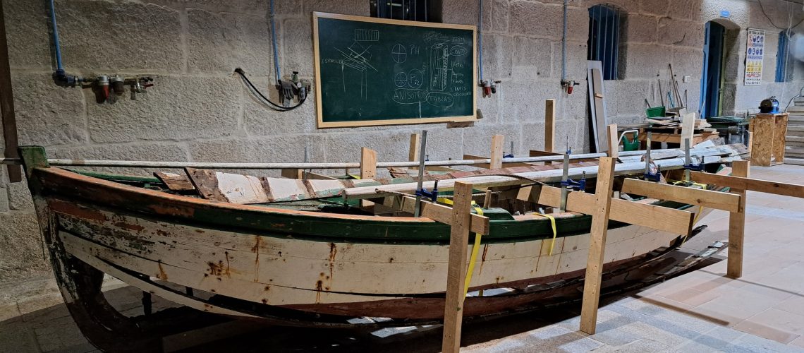 restauración bote